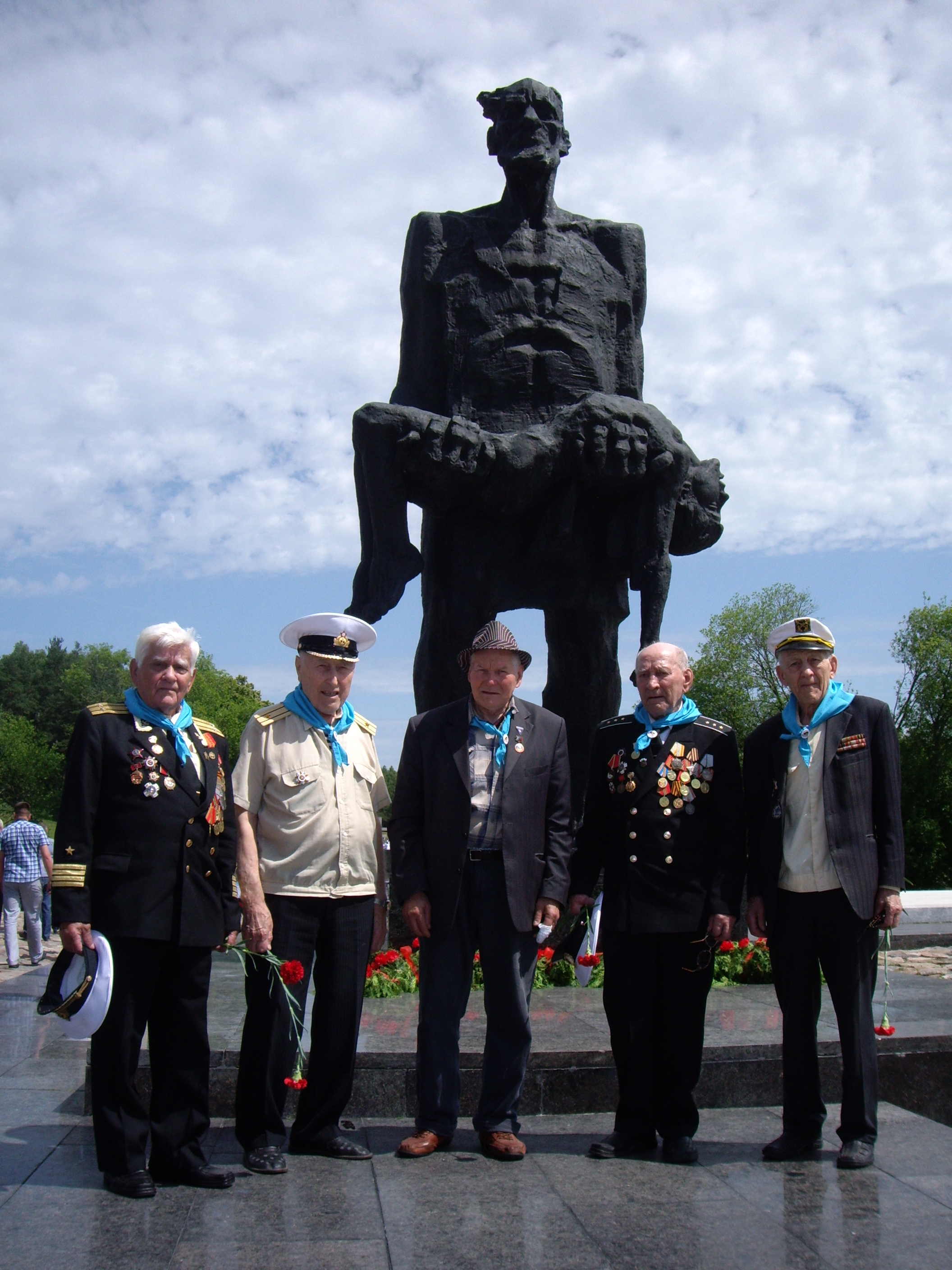 Кронштадтский вестник » Поезд памяти. Кронштадт-Минск-Брест